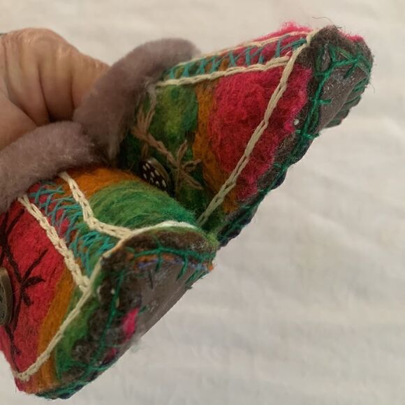 Hand Crafted Felted Wool Shoes Slippers Baby Kid - Picture 9 of 15
